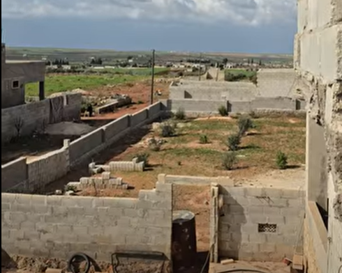 مزرعة للبيع على طريق حزوان قرب الباب