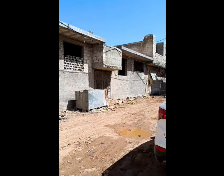 شقتين للبيع 150 م على شارعين