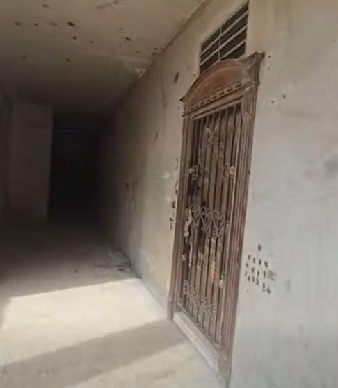 ثلاث شقق على العضم للبيع مساحة 170 متر