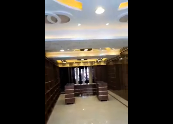 محل تجاري للبيع في الباب مساحة 70 متر